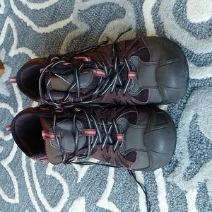 Merrell hiking boots size 6